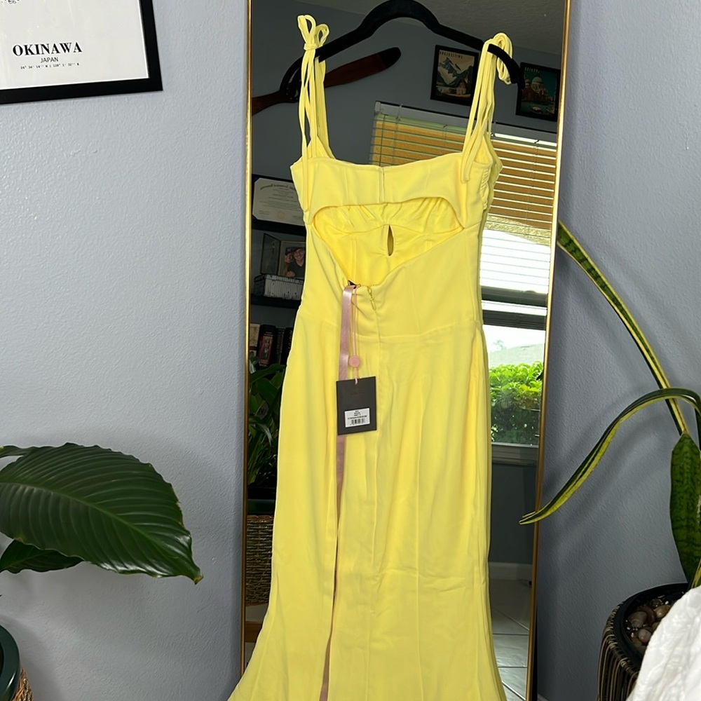 House of CB ‘Soren’ Buttercup Cutout Mermaid Midi  NWT - Picture 9 of 9